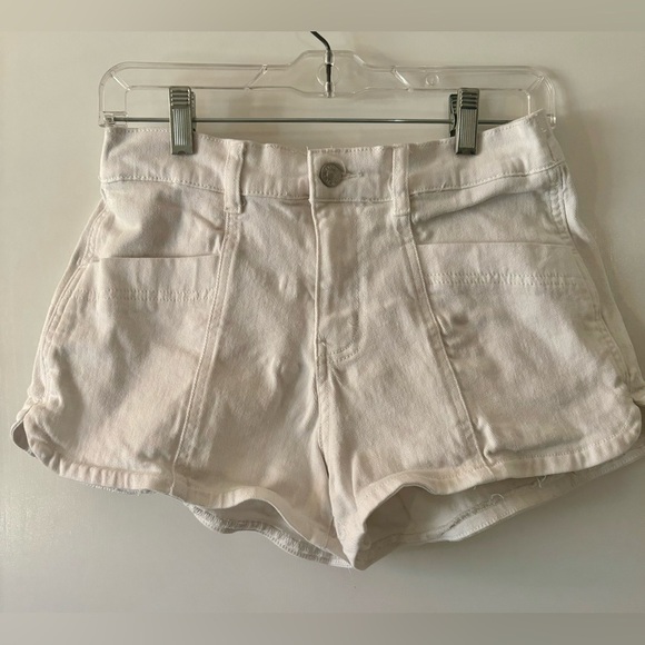 Madden Nyc Pants - Madden NYC Mid Rise Dolphin White Denim Shorts Jr. Size Small